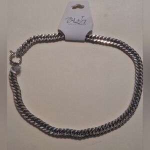 Oak & Ivy Boutique Silver Tone Stainless Chain Necklace w/ Unique Clasp 19" NWT